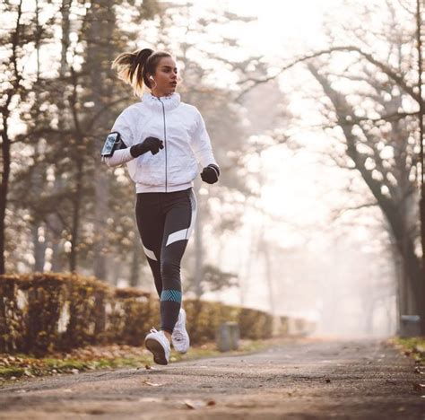 Dit zijn de beste winter hardloopbroeken voor dames.